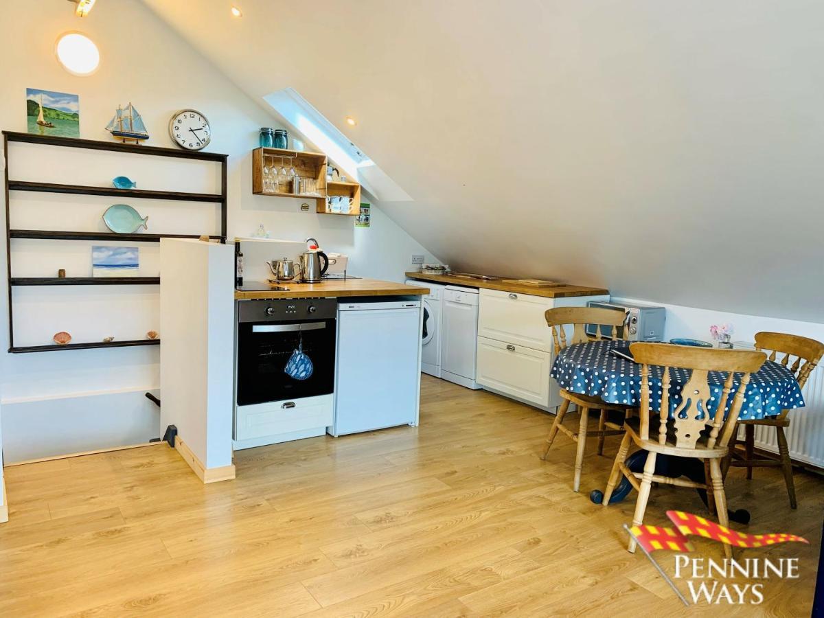 The Boat House, Spacious Village Apartment Brampton (Cumbria)